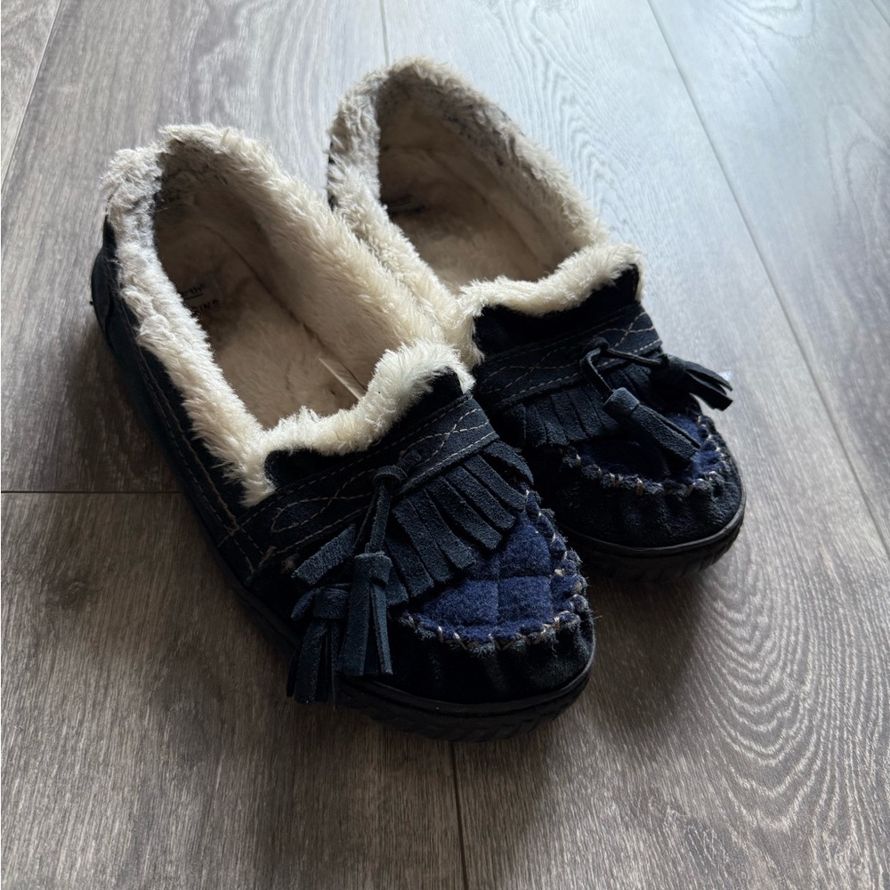 Earth Origins Navy Blue Women's Slippers